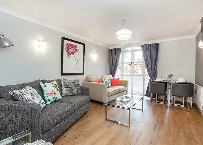 County House Mews