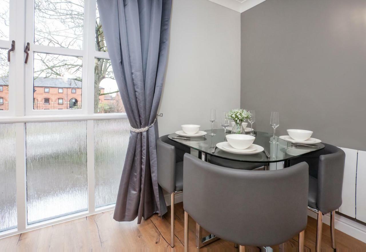 County House Mews